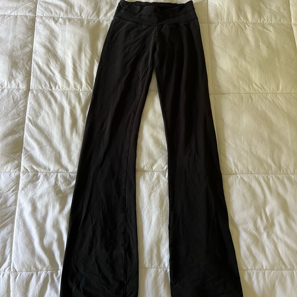 Aerie black flare leggings